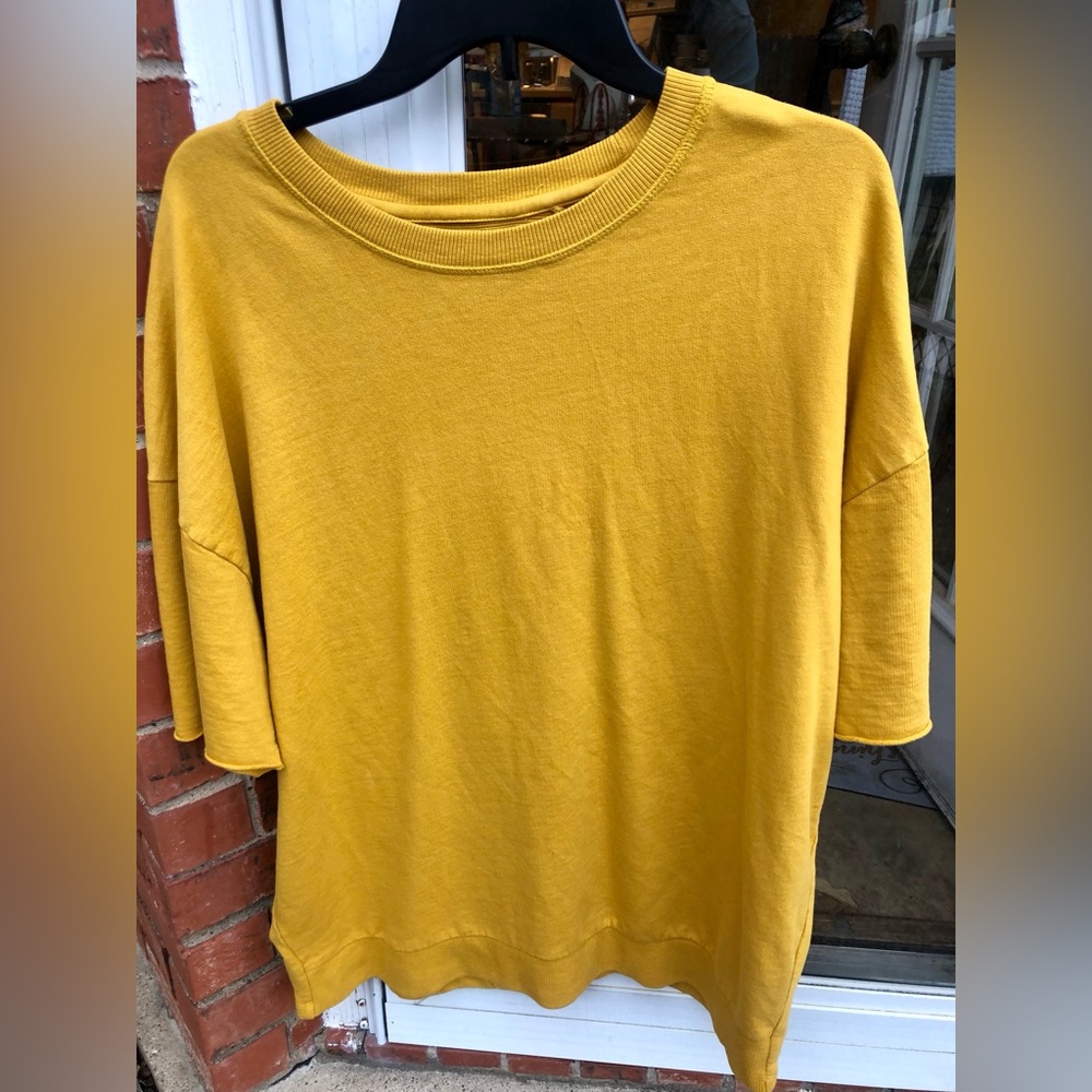Zara men’s yellow shirt. Size L.